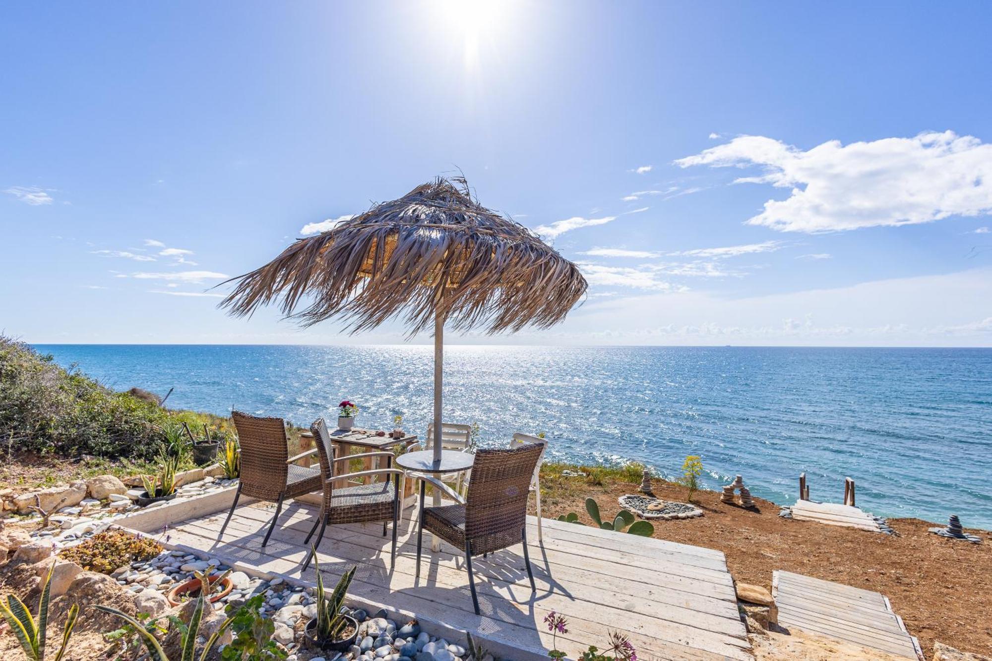 Villa Chrysta Agios Theodoros エクステリア 写真