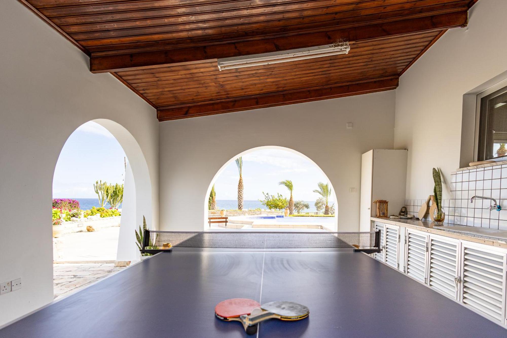 Villa Chrysta Agios Theodoros エクステリア 写真
