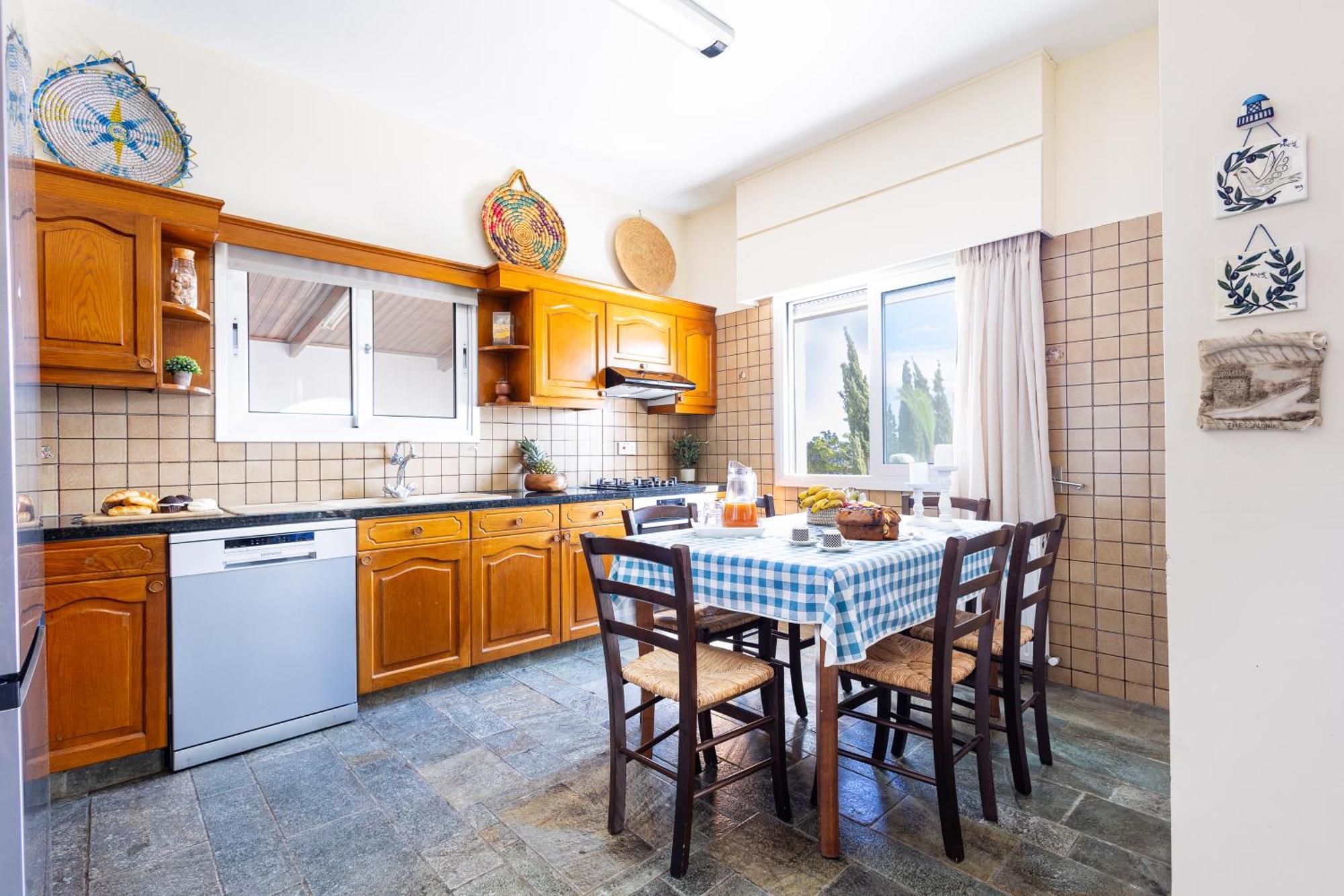 Villa Chrysta Agios Theodoros エクステリア 写真
